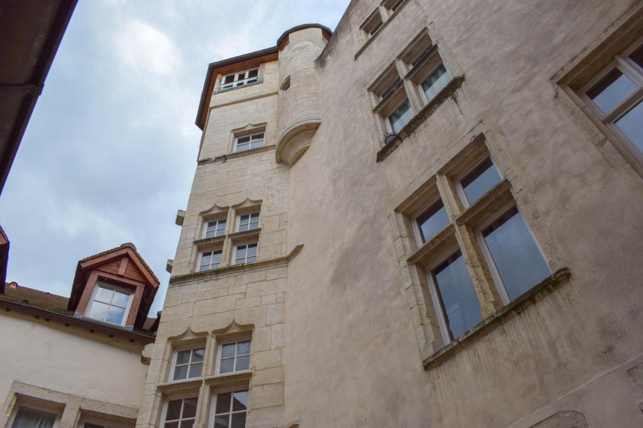 Appartement Classe "La Tour" Dole Ngoại thất bức ảnh